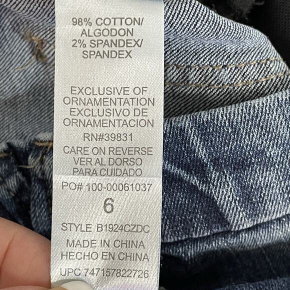 Democracy Ab Solution Skinny Crop Jean Size 6 Medium Wash Stretch Denim Shaping - Picture 9 of 11